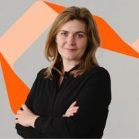 Nina Elisabeth Caroe